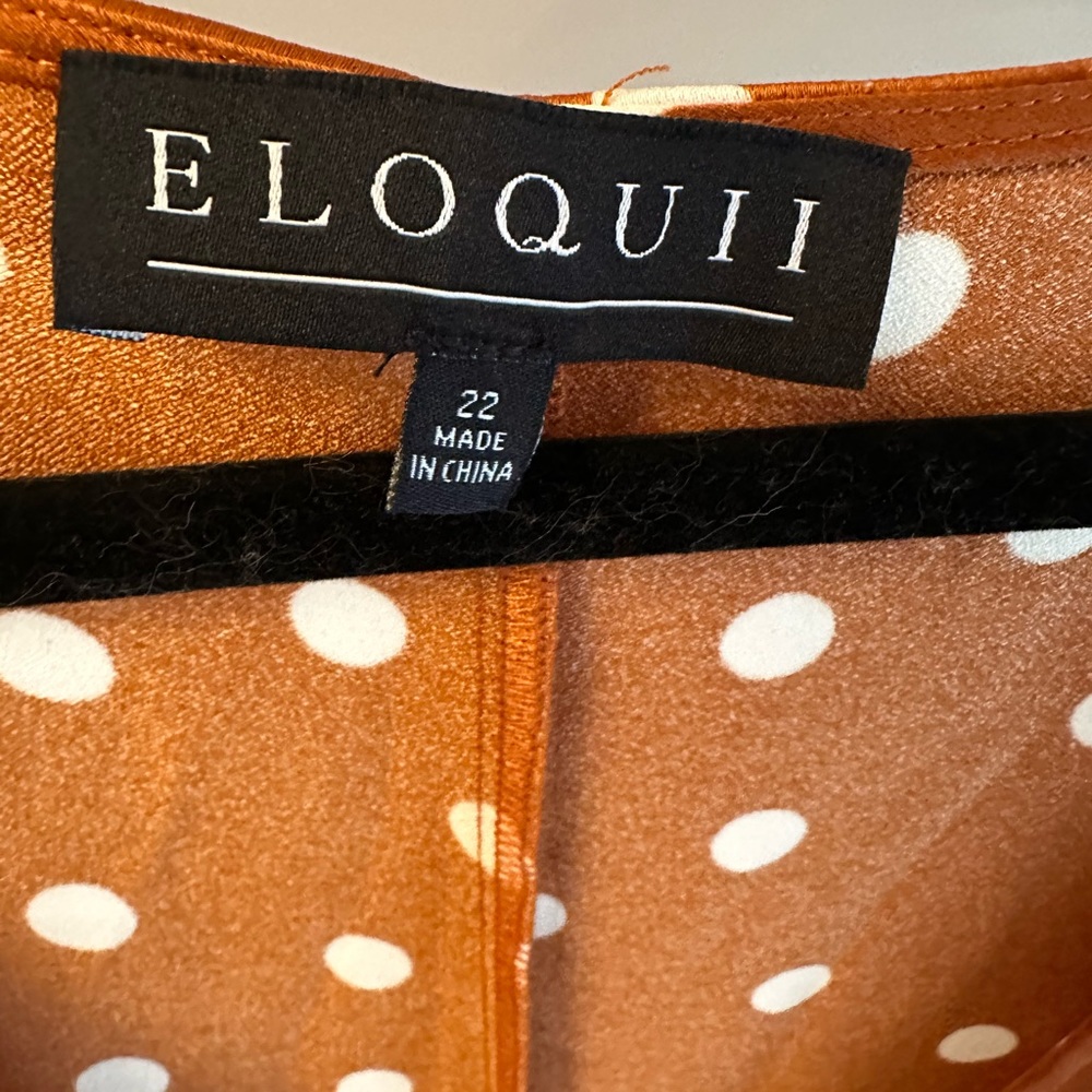 NWT Satin Polka Dot Wrap Dress - Picture 3 of 7